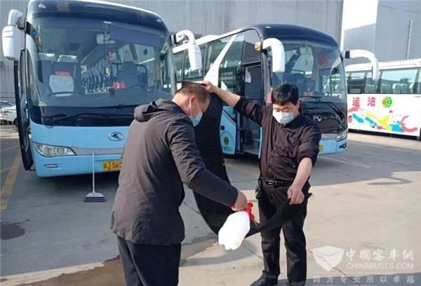 李小鵬：毫不放松精準施策抓好疫情防控 積極穩(wěn)妥有力有序推動復工復產