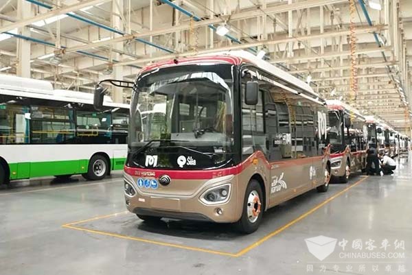 宇通純電動(dòng)客車 CCTV央視新聞 中國(guó)新能源客車