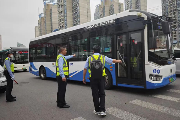 安全行車的重要性 公交駕駛員應(yīng)當(dāng)具備哪些安全行車措施？