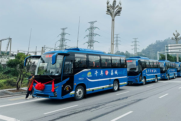 合江榮程“試水”新能源 海格客車助力班線客運(yùn)綠色升級(jí)