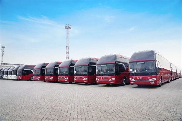 良好口碑贏得超高復購率！金旅234臺高端旅游客運車“駛”向沙特