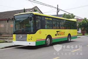 70臺安凱公交車遠(yuǎn)赴烏魯木齊