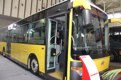 安凱HFF6121G03EV純電動公交客車