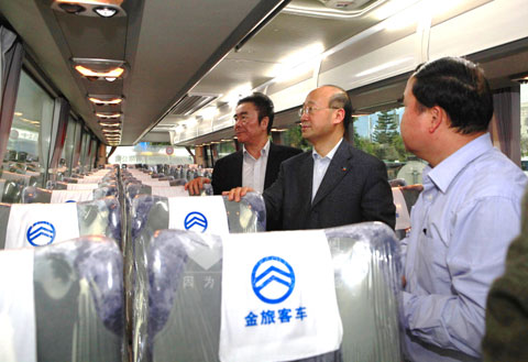 實(shí)車體驗(yàn)金旅天驕系列客車