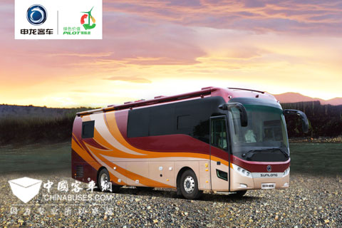 申龍SLK5180房車(chē)