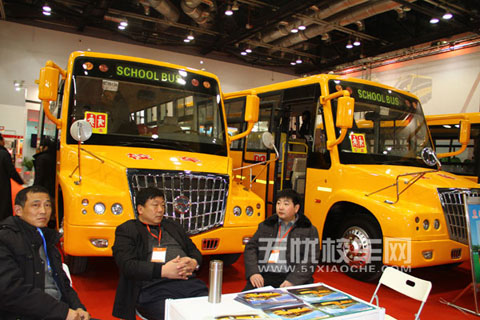 揚(yáng)子校車