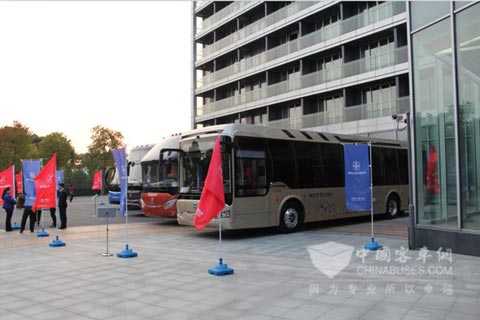 維特思達(dá)客車(chē)蓄勢(shì)待發(fā)