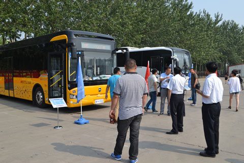 領(lǐng)導(dǎo)賞車