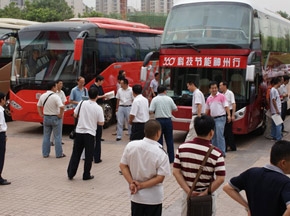 中通新能源客車 助力西安綠色旅游