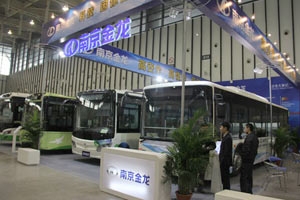 2012南京客車(chē)展南京金龍客車(chē)展臺(tái)
