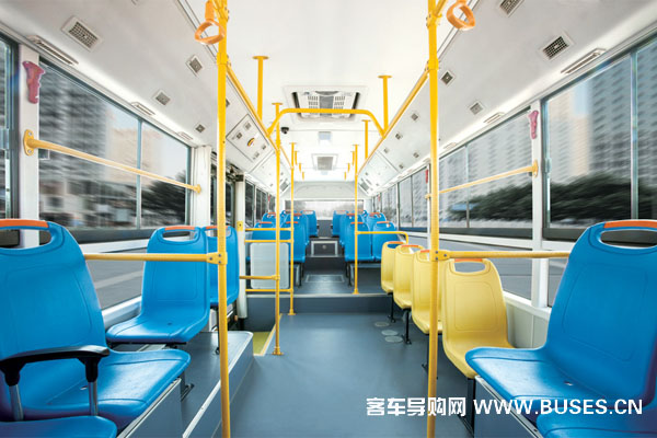 宇通ZK6775HNG2公交車（天然氣國(guó)五13-27座）