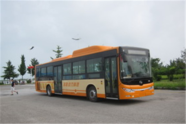 黃海DD6129CHEV3公交車（柴油/電混動(dòng)國四24-38座）