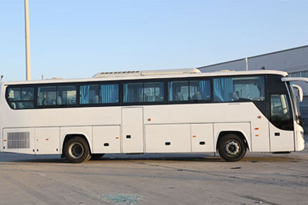 福田歐輝BJ6127PHEVCA-2客車(chē)（柴油/電混動(dòng)國(guó)五24-55座）