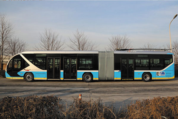 福田歐輝BJ6180EVCAT公交車（純電動24-48座）