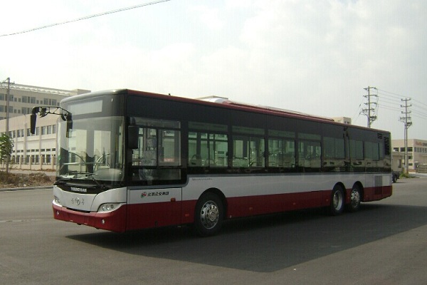 青年JNP6140GVC公交車（天然氣國(guó)五30-49座）