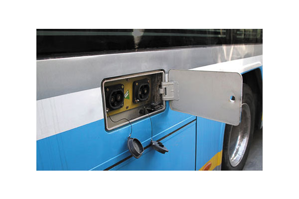 福田歐輝BJ6123EVCA-26公交車（純電動(dòng)10-45座）