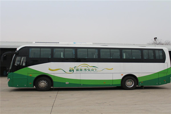 百路佳JXK6113BEV1公交車（純電動(dòng)27-35座）