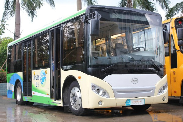 五洲龍FDG6801EVG1公交車（純電動15-24座）