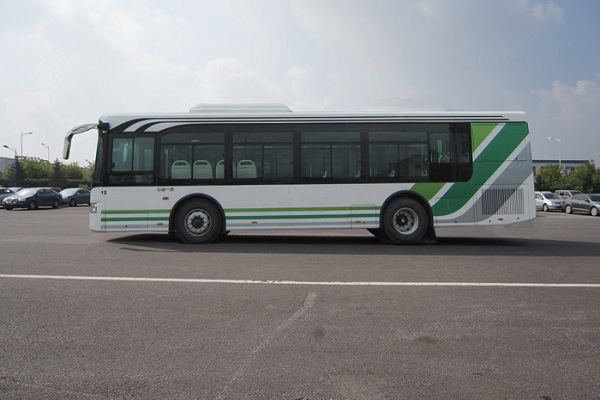 一汽CA6100URHEV21公交車（天然氣/電混動國五10-30座）