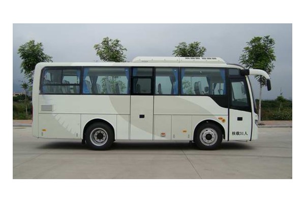 金旅XML6757J95Z客車（柴油國五24-32座）