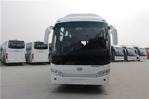 南京金龍NJL6118BEV5客車（純電動24-53座）