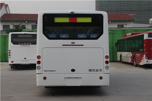 南京金龍NJL6859BEV公交車（純電動10-28座）