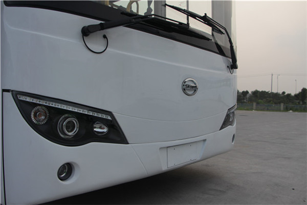 南京金龍NJL6859BEV公交車（純電動10-28座）