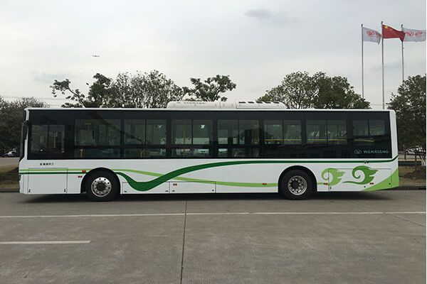 上海萬(wàn)象SXC6120GBEV8公交車（純電動(dòng)10-50座）