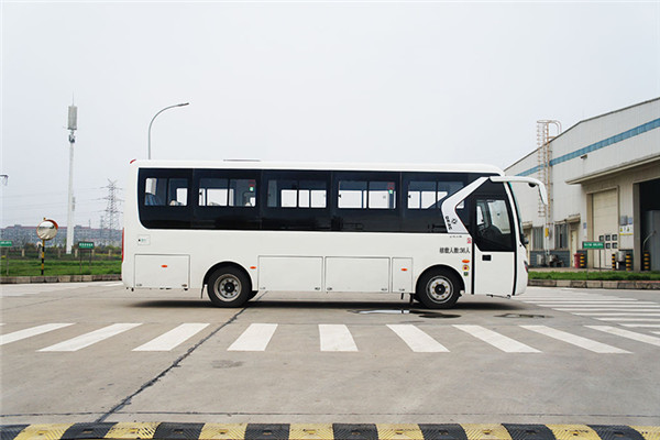 東風(fēng)旅行車EQ6811LACBEV4客車（純電動24-36座）