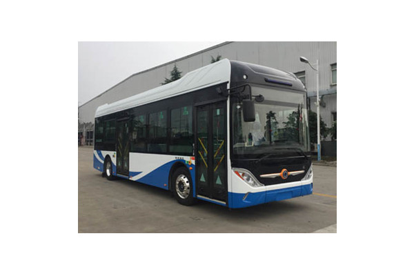 申龍SLK6101UBEVN3低地板公交車（純電動(dòng)20-32座）