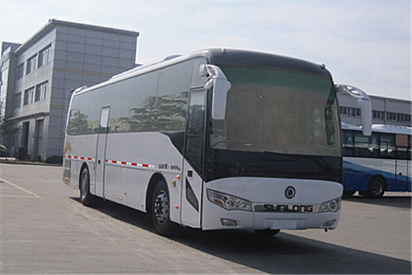 申龍SLK5168XCS廁所車(chē)（柴油國(guó)五2座）