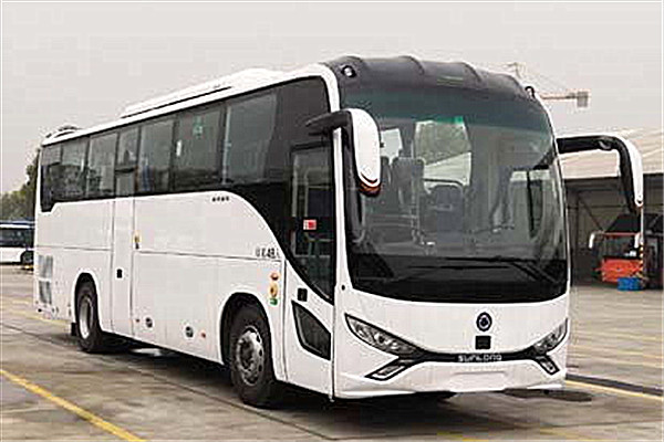 申龍SLK6106ALD6客車（柴油國六24-48座）