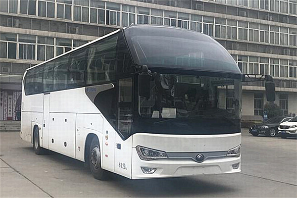 宇通ZK6128HT6Q1客車（柴油國(guó)六24-56座）