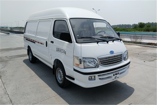 南京金龍NJL5038XXYBEV4廂式運(yùn)輸車（純電動2-5座）