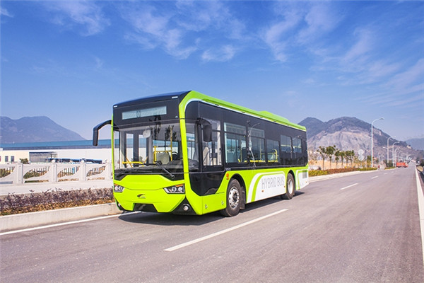 浙江中車CSR6100GNCHEV2公交車（天然氣/電混動(dòng)國(guó)五25-35座）