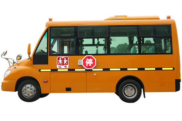 華新HM6570XFD5XS小學(xué)生專用校車（柴油國(guó)五10-19座）