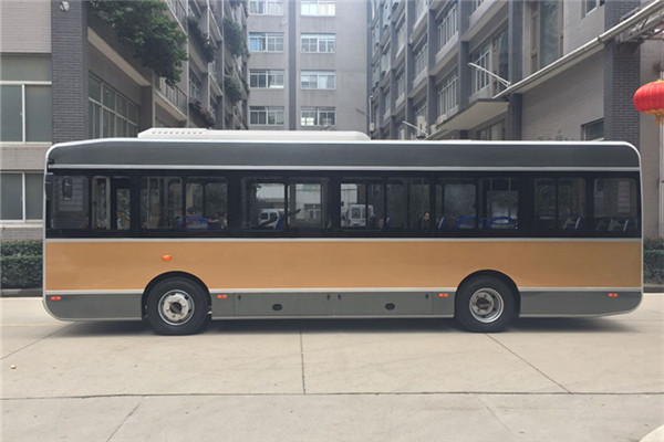 宏遠(yuǎn)KMT6820GBEV公交車（純電動(dòng)19-24座）