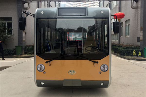 宏遠(yuǎn)KMT6820GBEV公交車（純電動(dòng)19-24座）