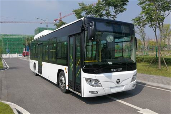 福田歐輝BJ6105EVCA-59公交車（純電動(dòng)19-39座）