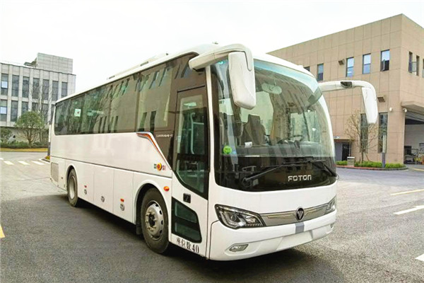 福田歐輝BJ6906U6AHB-N1客車(chē)（柴油國(guó)六24-40座）