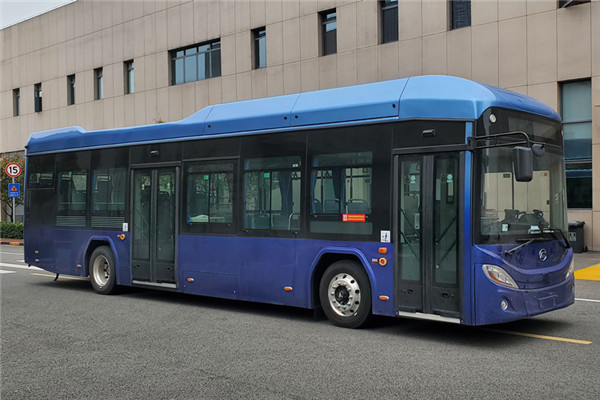 飛馳FSQ6121FCEVGA公交車（氫燃料電池22-35座）