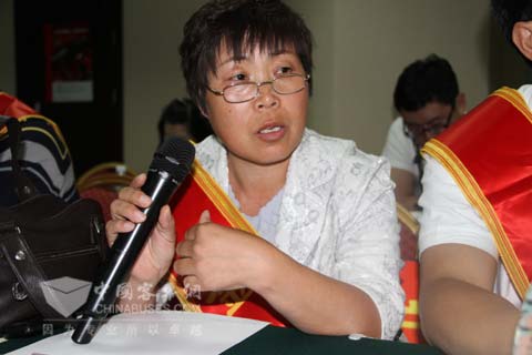 東風(fēng)康明斯金牌用戶王金紅女士